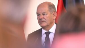 Scholz: Habe mich noch nicht ganz an Ampel gewöhnt
