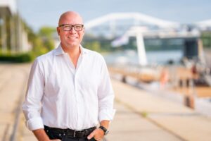 allygatr und HRM Institute geben strategische Kooperation bekannt