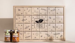 Besser im Glas bringt Gewürz-Adventskalender mit sieben neuen Sorten