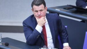 Heil pocht auf deutliche Erhöhung des Mindestlohns