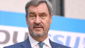 Söder fordert Neuwahlen: "Das Totenglöckchen der Ampel läutet"