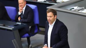 Klingbeil beharrt auf Scholz als Kanzlerkandidat