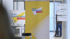 FDP würde Drei-Milliarden-Paket für Ukraine im Bundestag mittragen