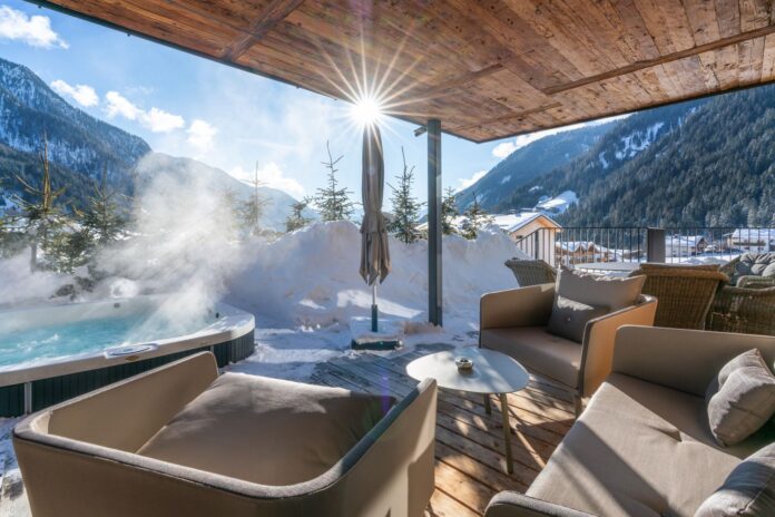 Nacht: Kräftesammeln im Winter im Private Spa Chalet Salena Quelle: Hotel Quelle Nature Spa Resort