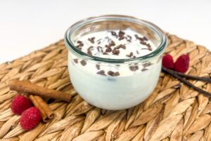 HERZA Schokolade setzt auf farbenfrohe Vielfalt und kulinarische Nostalgie