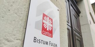 Caritas pocht auf höhere Bezahlung für Freiwilligendienste