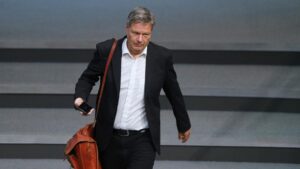 Habeck will in Kenia für Ausbau der Wirtschaftsbeziehungen werben