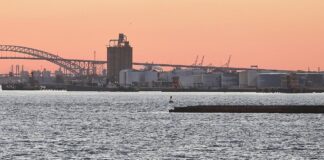 Zweifel an EU-Energie-Deal mit Trump