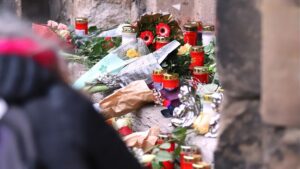 Mehrere Tausend Menschen bei Kundgebungen in Magdeburg