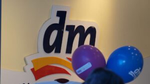 DM will im zweiten Halbjahr mit Onlineapotheke starten