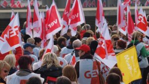Verdi droht mit Streiks im öffentlichen Dienst um Bundestagswahl