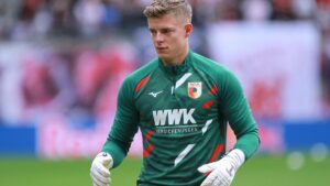 1. Bundesliga: Stuttgart sichert knapp drei Punkte in Augsburg