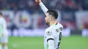 1. Bundesliga: Bayern gewinnen nur mühsam gegen Wolfsburg