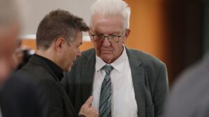 Kretschmann will Habeck in der Politik halten