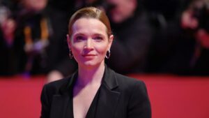 Karoline Herfurth sieht Feminismus gefährdet