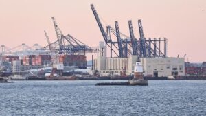 Linke will Augenmerk auf Industriepolitik legen