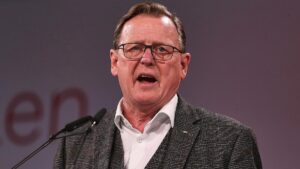 Ramelow kritisiert Ost-Quote im Kabinett