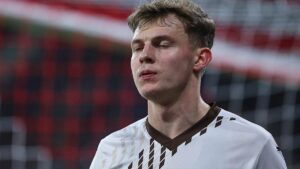 1. Bundesliga: Werder Bremen und St. Pauli trennen sich torlos