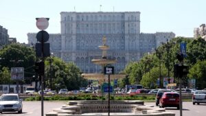 Gemäßigter Dan bei Präsidentschaftswahl in Rumänien klar vorn