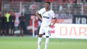 1. Bundesliga: Frankfurt und St. Pauli unentschieden