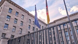 Haushalts-Aufschub: Politische Bildungsträger in Existenzangst