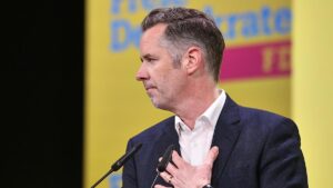 FDP-Vorsitzkandidat warnt vor AfD-Verbotsverfahren