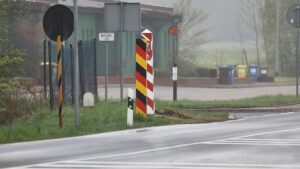 Polen kündigt Verlängerung der Grenzkontrollen bis Oktober an