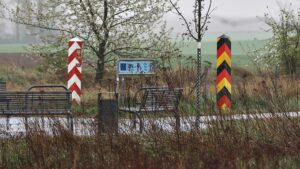 Knaus: Regierung wird alle Prozesse zu Zurückweisungen verlieren