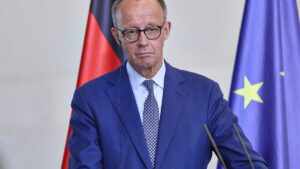 Spanischer König und Merz sprechen bei Karlspreisverleihung