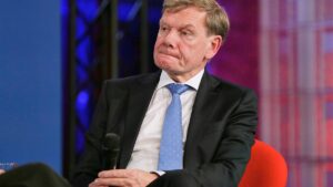 Außenminister kündigt Überprüfung von Israel-Waffenlieferungen an