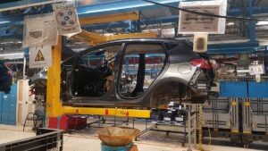 Etwas mehr Aufträge für Verarbeitendes Gewerbe im April