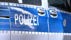 Bericht: Polizei in München erschießt Frau mit Messer