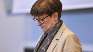 Esken drückt Betroffenen des Amoklaufs in Graz Mitgefühl aus