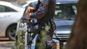 Iran wohl offen für Gespräche mit Israel – Angriffe gehen weiter