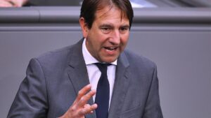 CDU-Vize fordert klares Bekenntnis zu Pariser Klimazielen