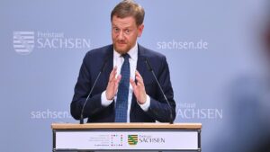 Kretschmer will Strompreisdeckel für alle Unternehmen