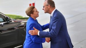 Dänische Ministerpräsidentin im Kanzleramt empfangen