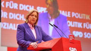 Bas warnt bei SPD-Parteitag vor "Klassenkampf von oben"