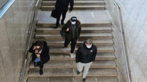 Maskenaffäre: Kretschmer attestiert Spahn "Größe"