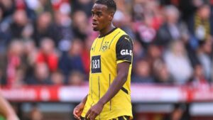 BVB-Spieler Gittens unterschreibt beim FC Chelsea