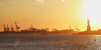 Trump kündigt neuen 15-Prozent-Zoll an