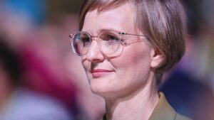 Grünen-Chefin geht auf Distanz zur Linken