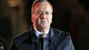 Pistorius zeigt sich betroffen über tödlichen Hubschrauber-Absturz