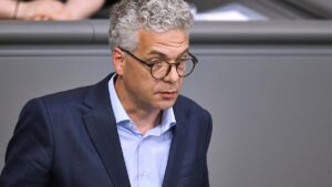 CDU und AfD kritisieren Sonderabgaben-Vorschlag für hohe Renten