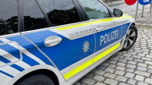 Oldenburg: Mann springt von Hochhausdach und verletzt sich schwer