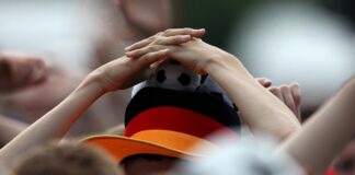 Union und SPD lehnen Boykott der WM in den USA ab