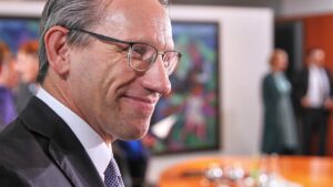 Kukies dementiert Interesse am Amt des Bahn-Chefs