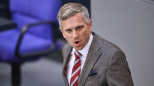 CDU-Politiker van Beek für AfD-Verbotsverfahren