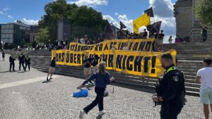"Identitäre Bewegung" versucht ARD-Sommerinterview zu stören