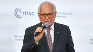 Ischinger schlägt deutsche Finanzhilfe für Polens Aufrüstung vor